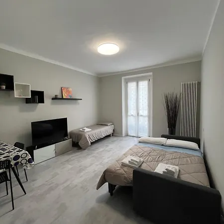 Giacomino Apartment Central Station Milano Esterno foto